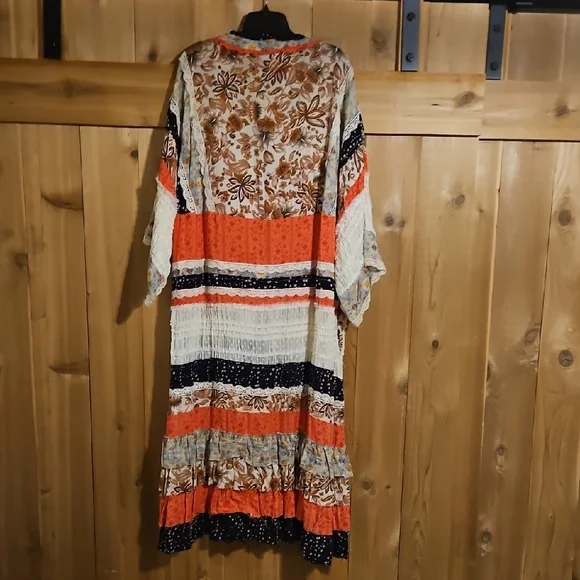 Oli & Hali Sunlit Ruffles Duster Floral Patterned - Picture 4 of 11